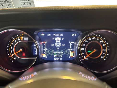 Used 2021 Jeep Wrangler Unlimited Sahara w/ Safety Group AWD/4WD image 30