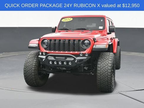 Used 2024 Jeep Wrangler Unlimited Rubicon AWD/4WD image 2