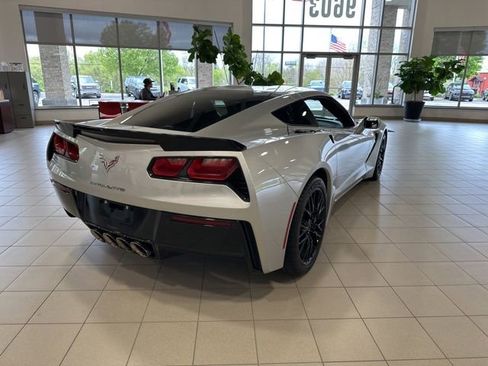 Used 2014 Chevrolet Corvette Stingray Coupe w/ Battery Protection Package RWD image 5