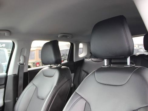 Used 2022 Jeep Compass Latitude w/ Convenience Group image 22