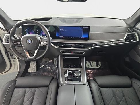 Certified 2024 BMW X5 xDrive40i w/ Premium Package image 11