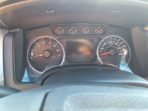 Used 2014 Ford F150 FX4 w/ Equipment Group 402A Luxury image 16