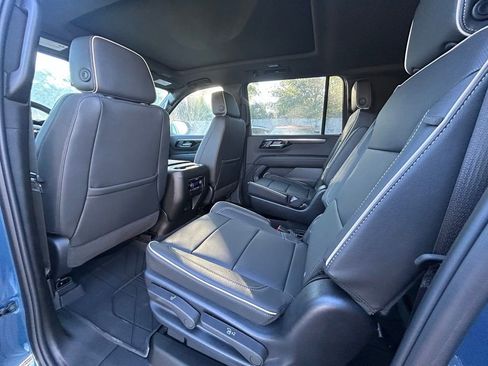 New 2026 Chevrolet Suburban Premier w/ Sun And Tow Package RWD image 15