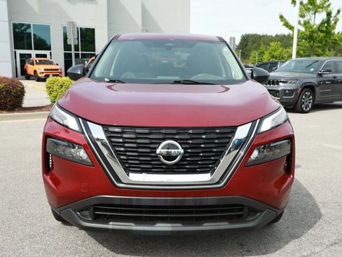Used 2021 Nissan Rogue S FWD image 2