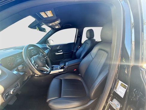 Used 2023 Mercedes-Benz EQB 300 300 w/ Exclusive Package image 23