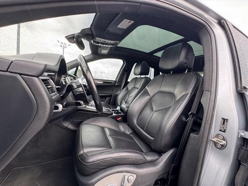 Used 2016 Porsche Macan S AWD/4WD image 17