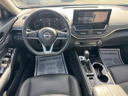 Used 2025 Nissan Altima 2.5 SL image 10