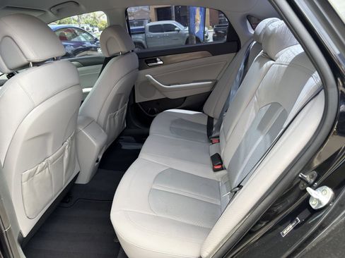 Used 2016 Hyundai Sonata Sport FWD image 16