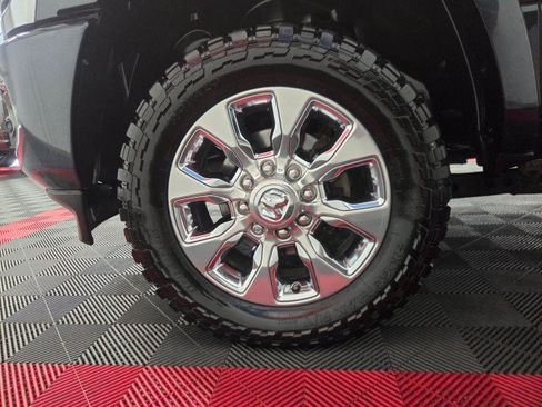 Used 2019 RAM 2500 Limited AWD/4WD image 85