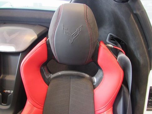 Used 2024 Chevrolet Corvette Z06 image 12