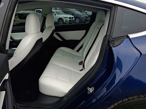 Used 2019 Tesla Model 3 Long Range image 17