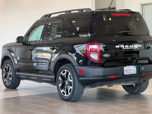 Used 2022 Ford Bronco Sport Outer Banks w/ Tech Package AWD/4WD image 6