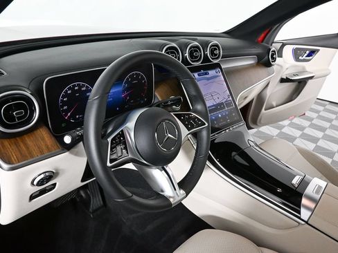 Certified 2024 Mercedes-Benz GLC 300 4MATIC image 6