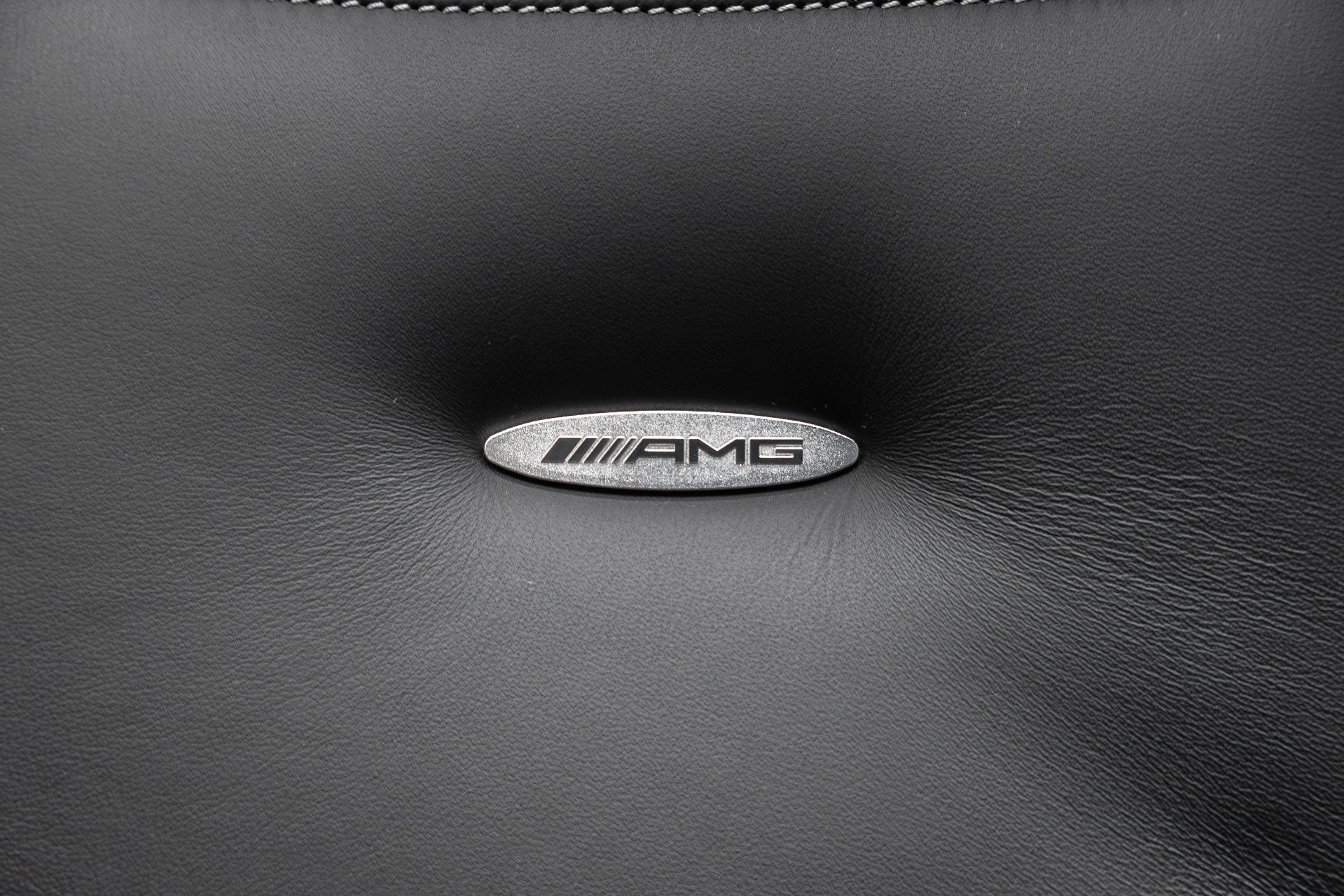 Used 2012 Mercedes-Benz SLS AMG Roadster image 7