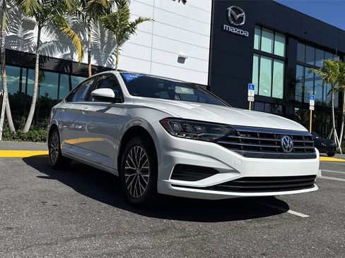 Used 2021 Volkswagen Jetta SE image 31