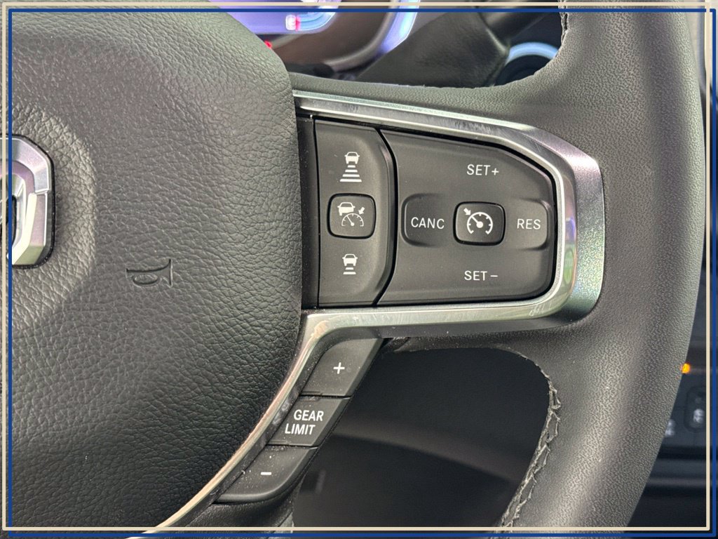 Certified 2026 RAM 2500 Laramie AWD/4WD image 24