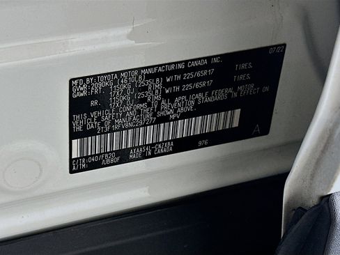 Used 2022 Toyota RAV4 LE image 12