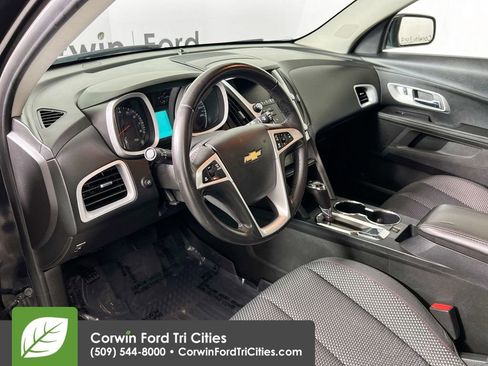 Used 2016 Chevrolet Equinox LT w/ Convenience Package image 3