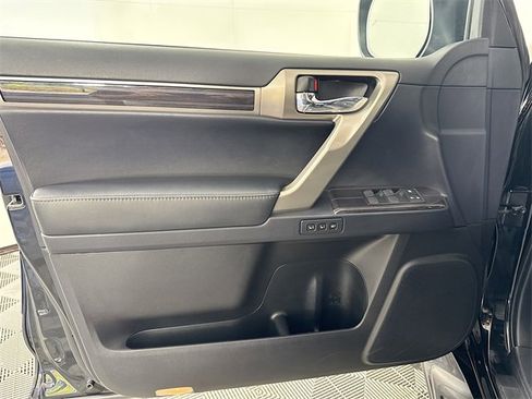 Used 2021 Lexus GX 460 Premium image 12