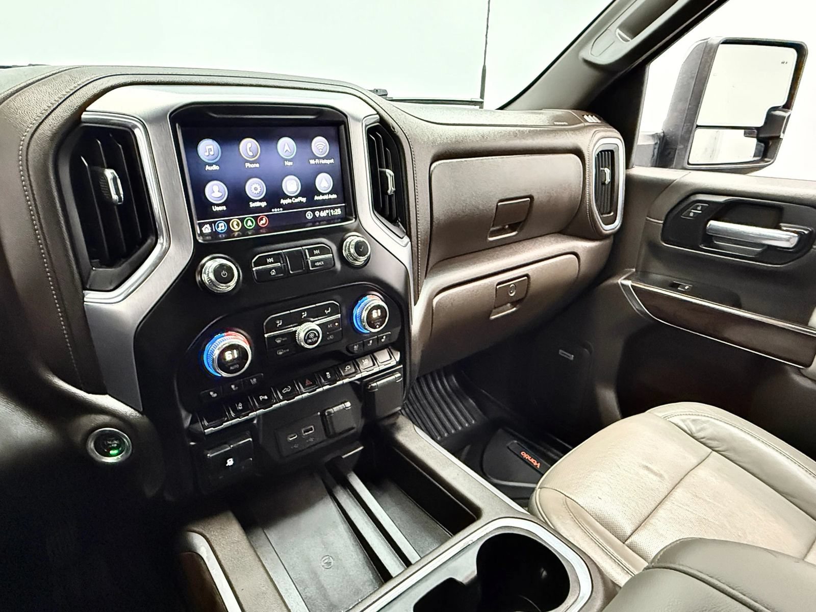Used 2020 GMC Sierra 2500 SLT AWD/4WD image 19
