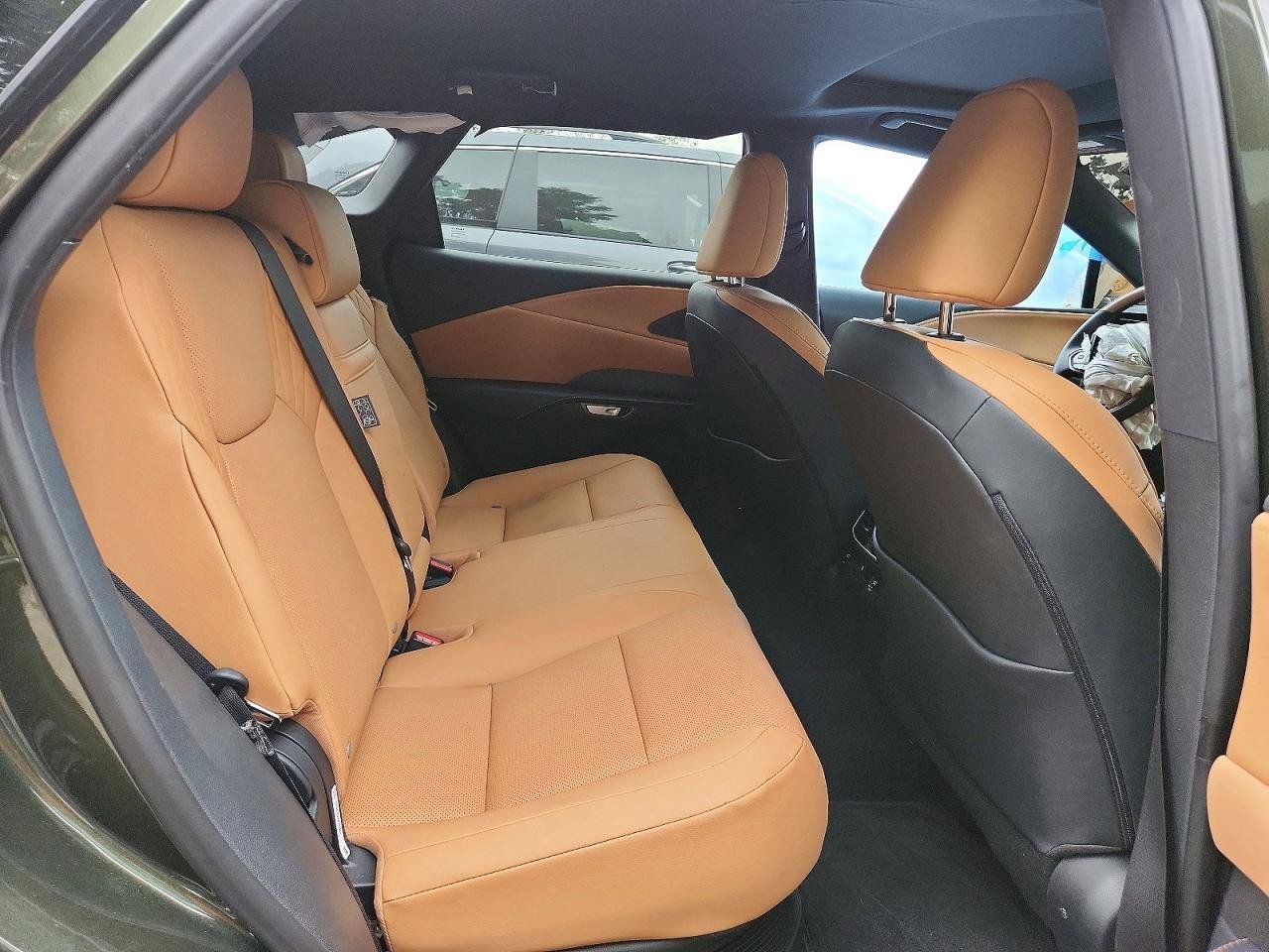 Used 2025 Lexus RX 350h w/ Accessory Package (K3) AWD/4WD image 9