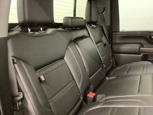 Used 2023 GMC Sierra 2500 Denali AWD/4WD image 33
