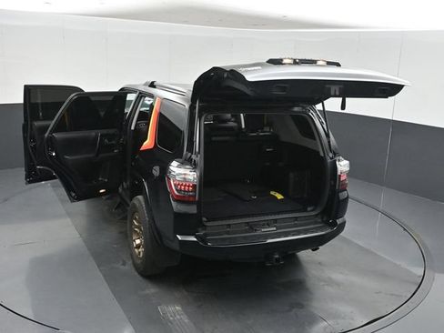Used 2023 Toyota 4Runner Limited RWD image 61