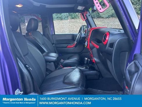 Used 2016 Jeep Wrangler Unlimited Sahara image 37