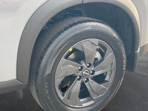 New 2026 Nissan Rogue SV FWD image 9