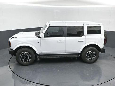 New 2025 Ford Bronco Outer Banks image 12