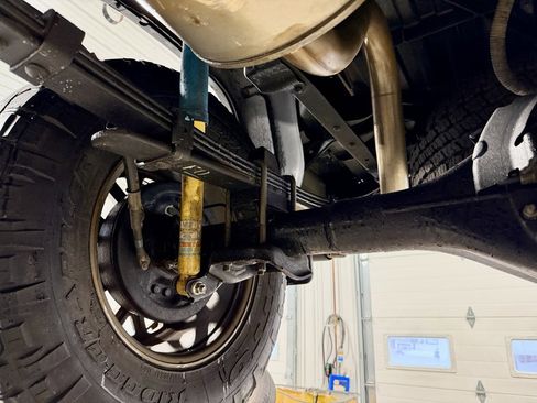 Used 2023 Toyota Tacoma TRD Off-Road image 52