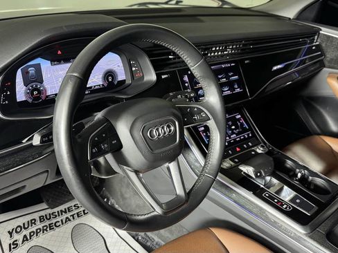 Used 2019 Audi Q8 Premium Plus w/ Premium Plus AWD/4WD image 13