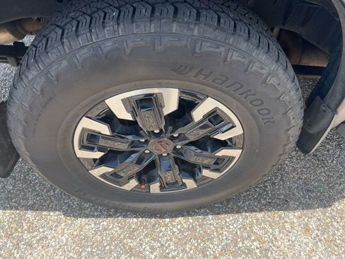 Used 2024 Nissan Frontier Pro-X w/ Technology Package RWD image 7