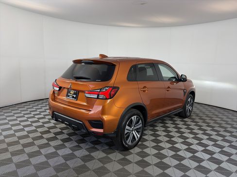 Used 2025 Mitsubishi Outlander Sport AWD image 10