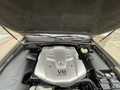 Used 2005 Lexus GX 470 AWD/4WD image 9