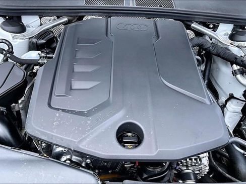 Used 2025 Audi A5 2.0T Premium Plus w/ Premium Plus AWD/4WD image 34