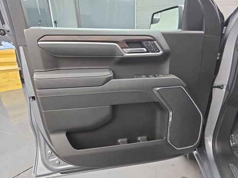 Used 2025 GMC Sierra 1500 SLT image 24