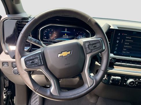 Used 2025 Chevrolet Silverado 3500 LT w/ Texas Edition AWD/4WD image 11