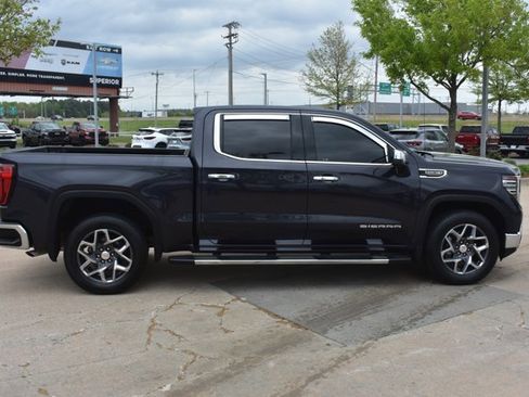 Used 2023 GMC Sierra 1500 SLT w/ SLT Premium Package RWD image 4