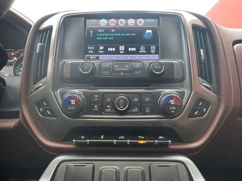 Used 2017 Chevrolet Silverado 1500 High Country AWD/4WD image 32