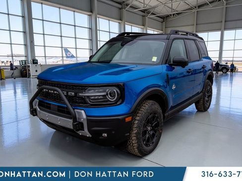 New 2026 Ford Bronco Sport Outer Banks w/ Sasquatch Outer Banks Package AWD/4WD image 25