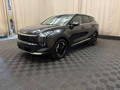 Used 2026 Kia Sportage EX FWD image 1