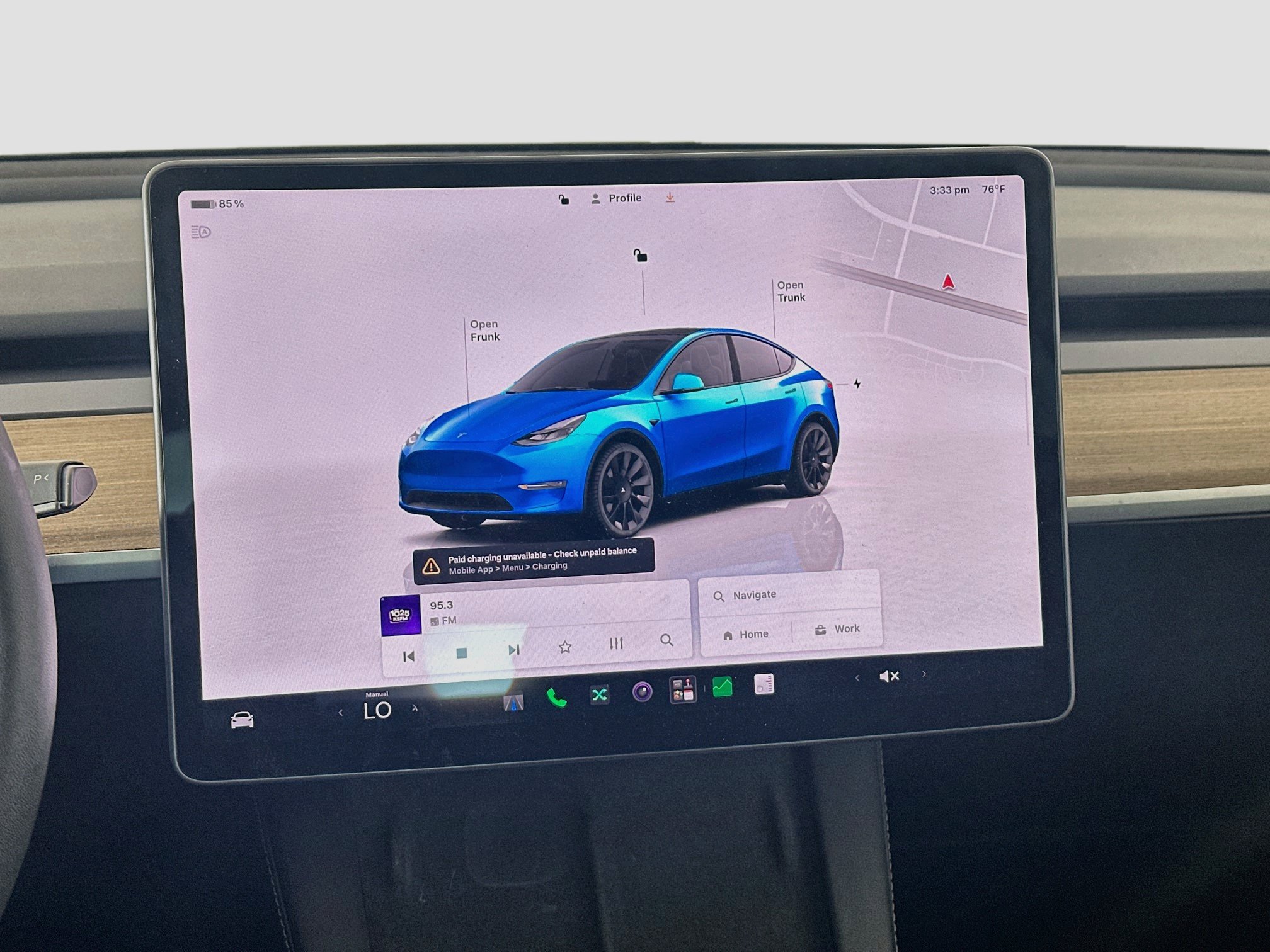 Used 2024 Tesla Model Y Long Range AWD/4WD image 21