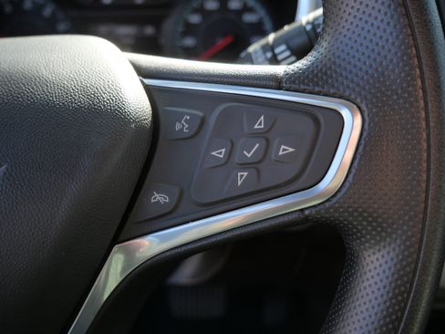 Used 2022 Chevrolet Equinox LS AWD/4WD image 28