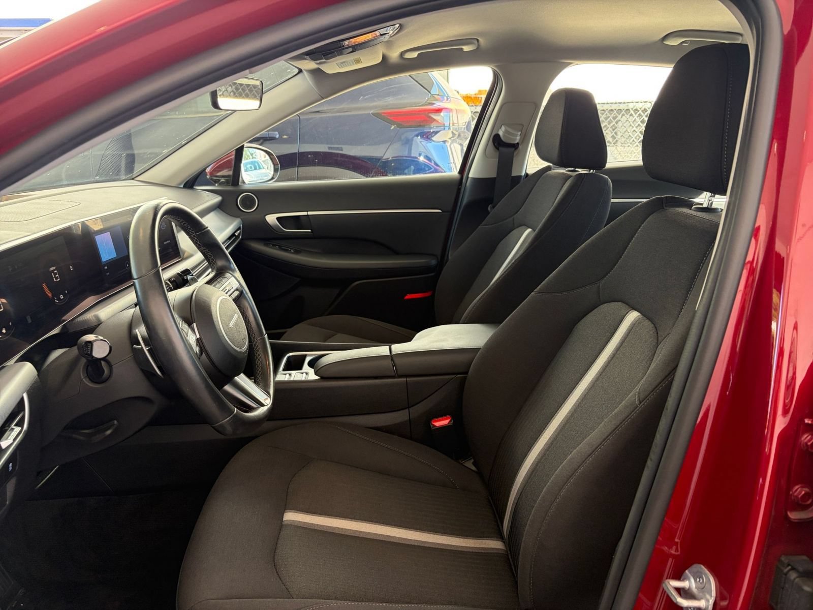Used 2025 Hyundai Sonata SEL FWD image 26