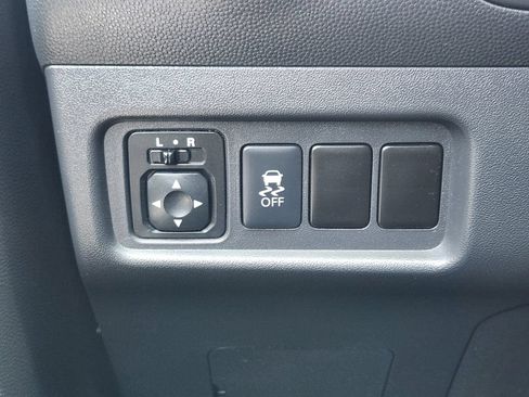 Used 2018 Mitsubishi Mirage ES FWD image 24