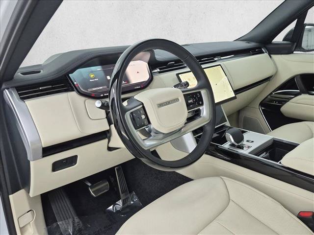 New 2026 Land Rover Range Rover SE AWD/4WD image 3