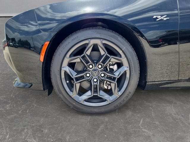 New 2026 Dodge Charger R/T w/ Blacktop Package AWD/4WD image 9