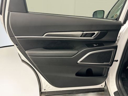 Used 2024 Kia Telluride S w/ S Sunroof Package image 28