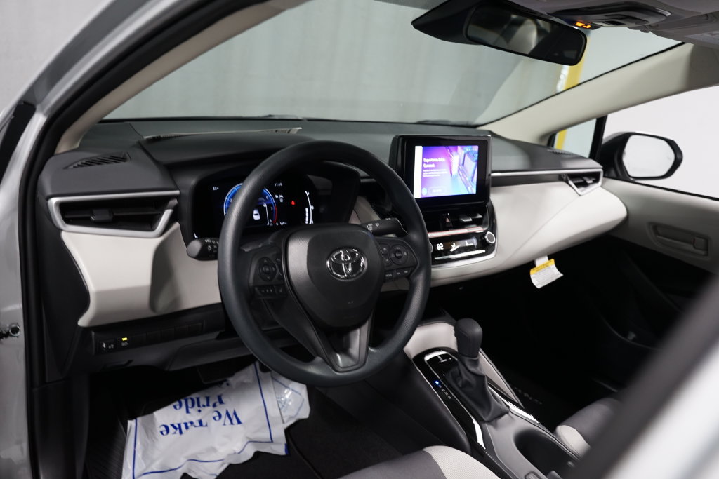 New 2027 Toyota Corolla LE FWD image 11